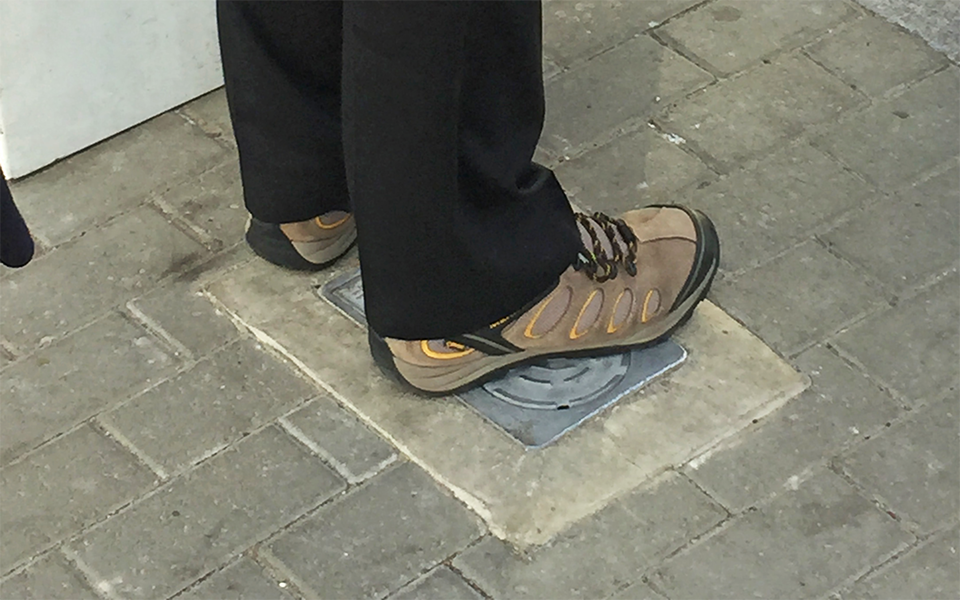 Pedestrian Plug 960 X 600 3